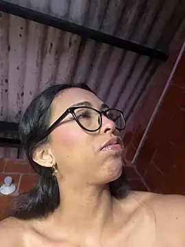 Emma  cumlovee online show from 05-08-26, 11:47
