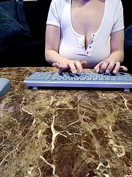 Snapshot of Jeannie_69_andahalf chatting on 02-02-26, 01:04 Jeannie 69 andahalf online show from 02-02-26, 01:04