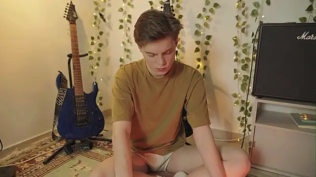 Snapshot of RusBradPitt chatting on 02-16-26, 04:27 RusBradPitt online show from 02-16-26, 04:27