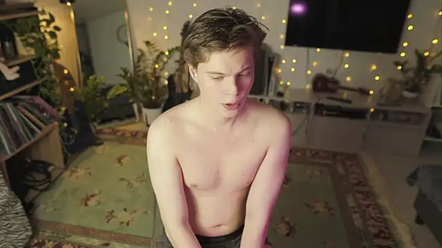 Snapshot of RusBradPitt chatting on 03-03-26, 04:14 RusBradPitt online show from 03-03-26, 04:14