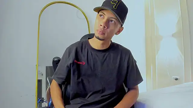 DustinandJordan online show from 02-26-26, 04:12