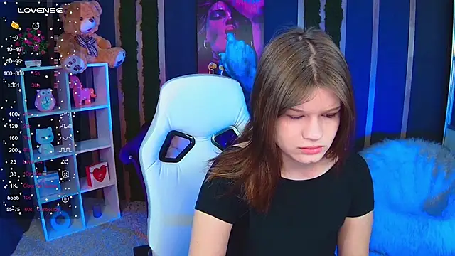 Lunamytrend online show from 12-14-25, 06:08