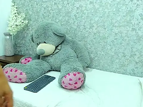 Snapshot of Cataleya_Wayne chatting on 11-04-25, 08:12 Cataleya Wayne online show from 11-04-25, 08:12