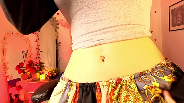 Isla rosee18 online show from 04-10-26, 12:17