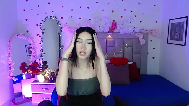 Isla rosee18 online show from 04-05-26, 12:50