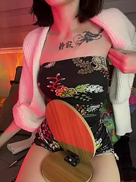 Isla rosee18 online show from 07-19-26, 03:15