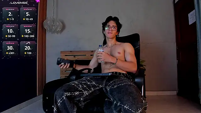 Markuss   online show from 09-18-25, 02:36