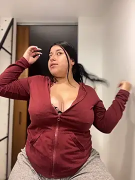 Tokio Sakura online show from 11-26-25, 09:15