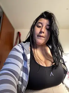 Tokio Sakura online show from 04-24-26, 03:47