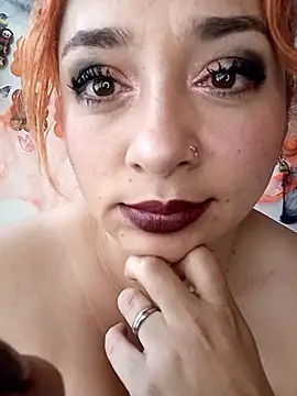 Mariana-94 online show from 10-26-25, 04:07