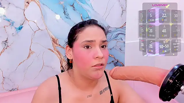 TIFFANY GLOW   online show from 10-25-25, 08:09