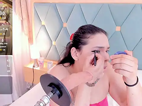 TIFFANY GLOW   online show from 10-10-25, 10:10