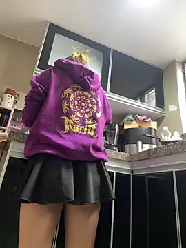 Snapshot of sabrina_rosee chatting on 09-15-25, 01:11 sabrina rosee online show from 09-15-25, 01:11