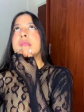 Kendra C online show from 10-04-25, 01:18