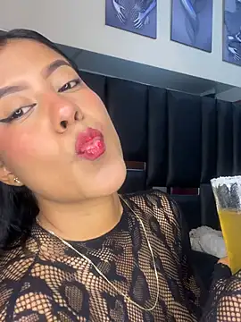 Kendra C online show from 01-18-26, 04:05