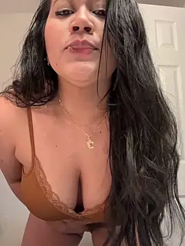 Myonlyprincess1 online show from 03-15-26, 05:03