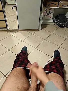 LucifertheGenius online show from 01-08-26, 11:49