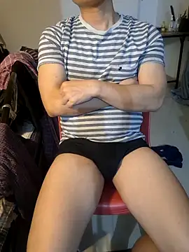 Snapshot of TheLonewolf8 chatting on 09-21-25, 07:08 TheLonewolf8 online show from 09-21-25, 07:08