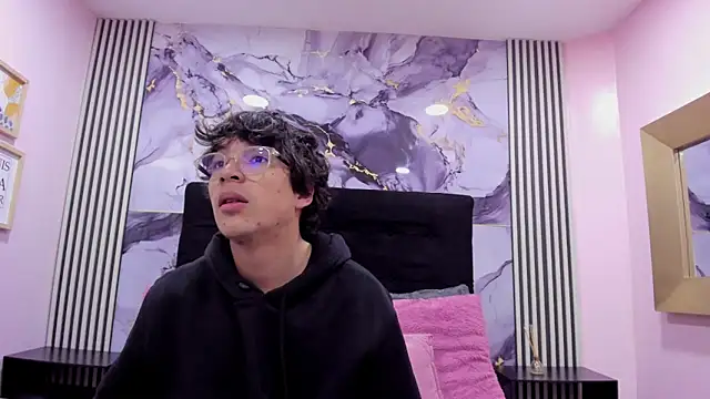 Desire Ecstasy online show from 11-18-25, 01:14