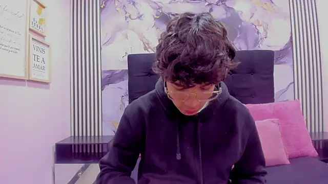 Desire Ecstasy online show from 11-23-25, 12:37