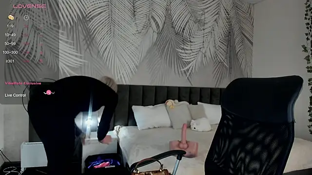 Kira Key online show from 03-03-26, 02:07