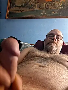 Snapshot of troygreen407 chatting on 12-23-25, 02:22 troygreen407 online show from 12-23-25, 02:22