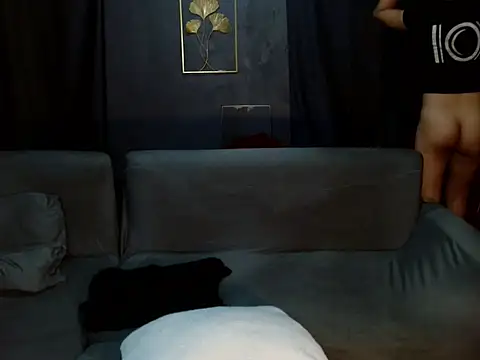 hugesignificant 69 online show from 02-09-26, 07:17