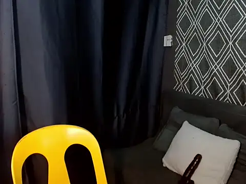 hugesignificant 69 online show from 12-22-25, 10:37