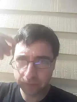 Gearsuit online show from 09-29-25, 12:39