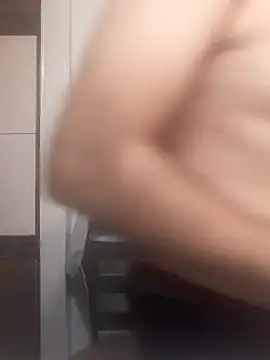 Gearsuit online show from 11-08-25, 04:54