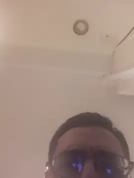 Gearsuit online show from 12-19-25, 08:00