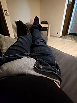 Snapshot of bigdicksklave chatting on 02-08-26, 10:29 bigdicksklave online show from 02-08-26, 10:29
