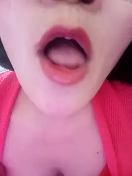 Thaohoa love online show from 12-01-25, 08:53