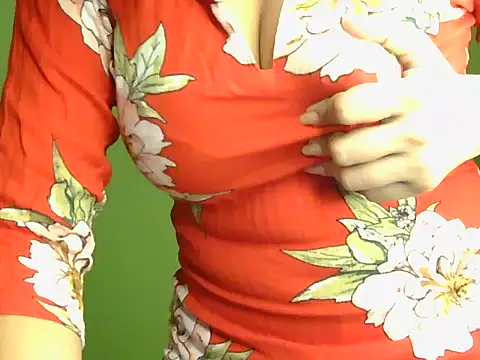 Snapshot of your_cute_girl chatting on 10-18-25, 05:31 your cute girl online show from 10-18-25, 05:31