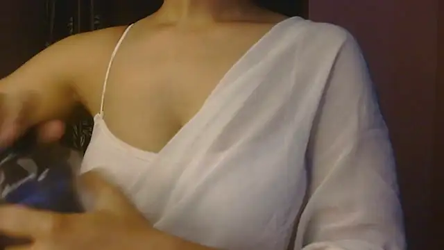 your cute girl online show from 05-16-26, 05:17
