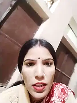 Snapshot of Riya_jaan12 chatting on 11-10-25, 01:43 Riya jaan12 online show from 11-10-25, 01:43