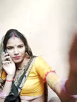 Snapshot of Riya_jaan12 chatting on 11-24-25, 04:23 Riya jaan12 online show from 11-24-25, 04:23