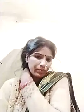 Snapshot of Riya_jaan12 chatting on 11-11-25, 02:06 Riya jaan12 online show from 11-11-25, 02:06