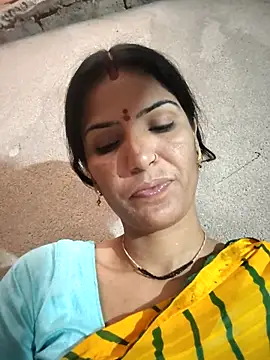 Snapshot of Riya_jaan12 chatting on 03-27-26, 08:26 Riya jaan12 online show from 03-27-26, 08:26