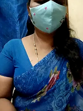 Snapshot of sushma26 chatting on 06-07-26, 06:02 sushma26 online show from 06-07-26, 06:02