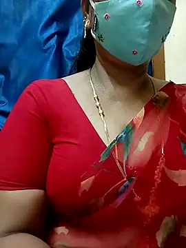 Snapshot of sushma26 chatting on 07-18-26, 07:06 sushma26 online show from 07-18-26, 07:06