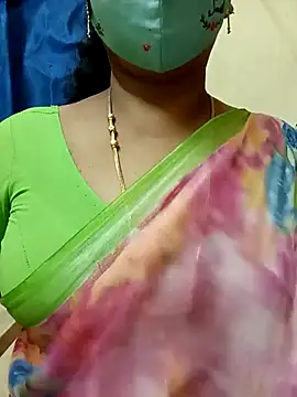 Snapshot of sushma26 chatting on 07-04-26, 05:47 sushma26 online show from 07-04-26, 05:47