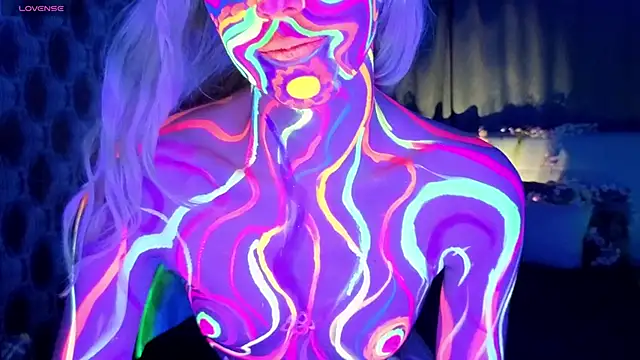 Aurora Bennet online show from 11-12-25, 12:59