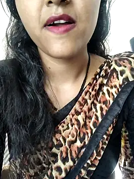 AnanyaKapoor89 online show from 10-07-25, 08:26