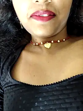 AnanyaKapoor89 online show from 09-22-25, 05:02