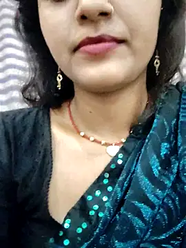 AnanyaKapoor89 online show from 09-08-25, 03:33