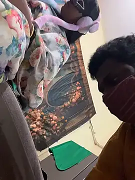 anubabysk12 online show from 12-19-25, 11:51