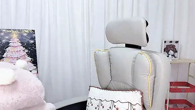 Dec-7758 online show from 03-26-26, 07:06