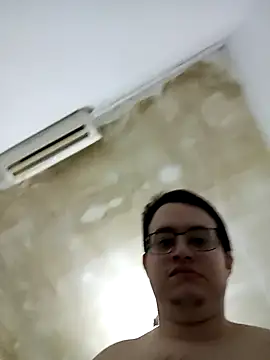 Snapshot of Juliao2030 chatting on 09-09-25, 05:00 Juliao2030 online show from 09-09-25, 05:00