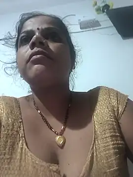 Snapshot of Setty54 chatting on 10-09-25, 10:32 Setty54 online show from 10-09-25, 10:32